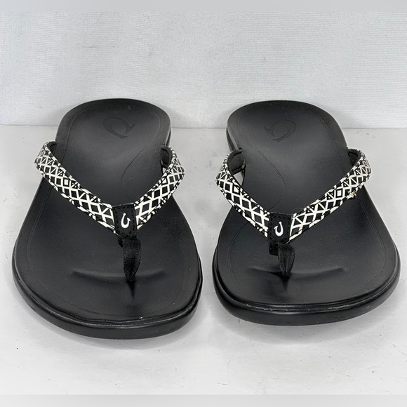 Olu Kai Flip Flops Black White Geometric Water Resistent Beachy Sz 10 - Picture 1 of 10